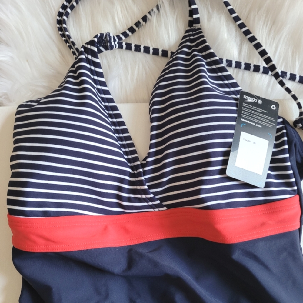 SPEEDO ADJUSTABLE CROSSBODY ONE PIECE